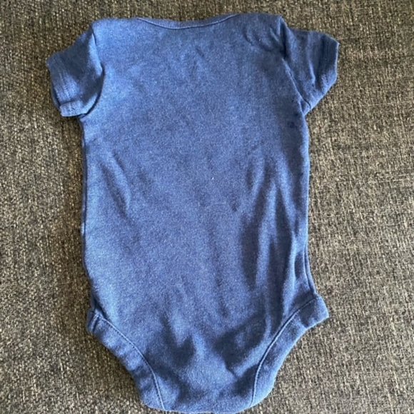 Baby 0-3M "Mommy's Little Bear" Onesie - Picture 2 of 3